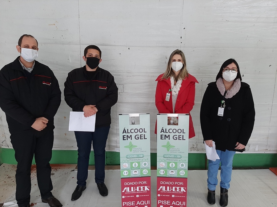 ALU-CEK doa 2 totens de Alcool Gel ALU-CEK doa 2 totens de Alcool Gel